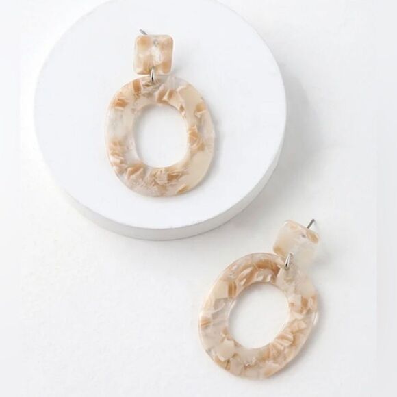 Tezra Beige Acrylic Earrings - Picture 2 of 2